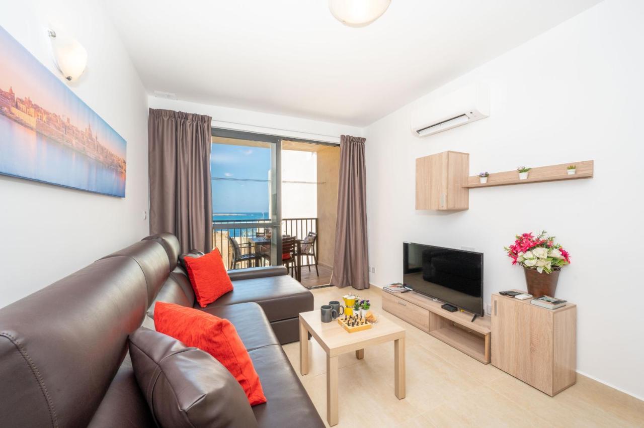 Sea Bliss Apartments With Terrace Just Off Seafront In St Paul'S Bay - By Getawaysmalta Сент-Полс-Бей Экстерьер фото